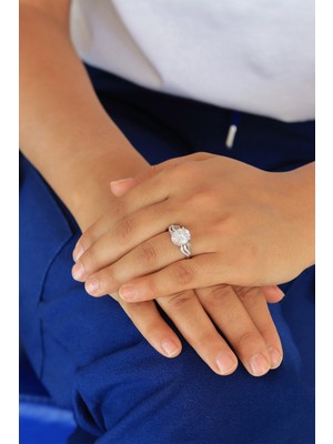 Midyat Nurtaş Gümüş Beyaz Zirkon Taşlı Zirkon Kadın Gümüş Yüzük