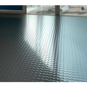 110 cm x 1m. Siyah Pvc Paralı Muşamba Zemin Yer Döşemesi