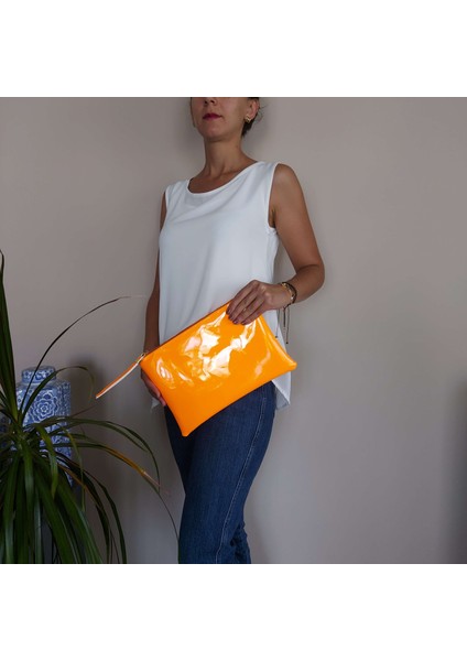 Sisa Parlak Deri Neon Turuncu Clutch El Çantası