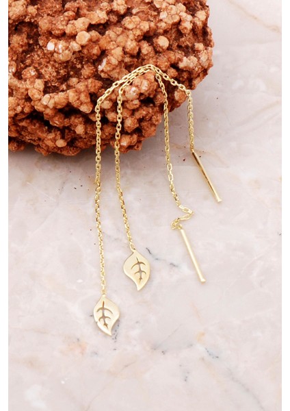 Yaprak Altın Yaldızlı Gümüş Zincir Küpe