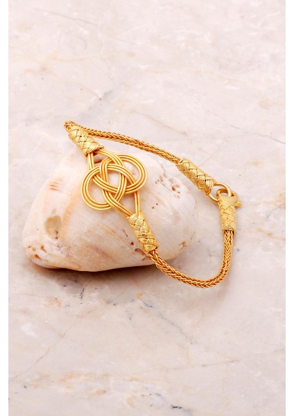 Kazaziye İşlemeli Altın Yaldızlı Şems Düğümü Bileklik