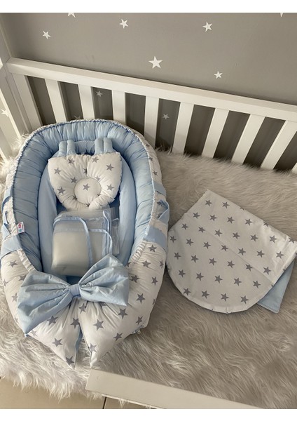 Mavi Kulaklı Cibinlik ve Oyuncak Aparatlı Lüx Tasarım Babynest modelleri
