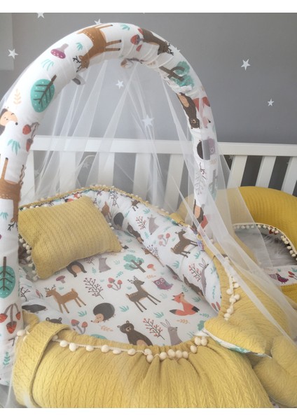 Sarı Örgü Pike Kumaş ve Orman Müslin Kumaş Ponponlu 6 Parça Babynest Set