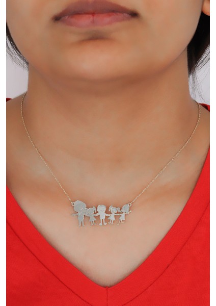 Aile Temalı 925 Ayar Kadın Gümüş Kolye