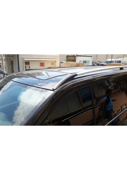 Mercedes Vito/W639 Solid Tavan Çıtası Alüminyum Orta Şase 2004 ve Sonrası modelleri