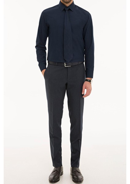 Giyim Erkek Slim Fit Düz Lacivert Gömlek fırsatları