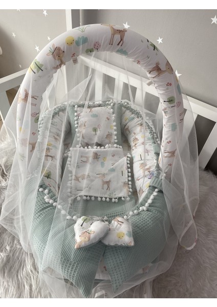 Wafle Yeşil Pike Kumaş Poplin Kumaş Ponponlu Babynest ve Yorgan Oyuncak Aparat ve Tül Set