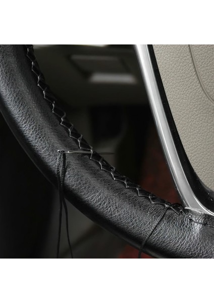 Ssangyong Korando Direksiyon Kılıfı Siyah Dikmeli Gerçek Deri Dikişli