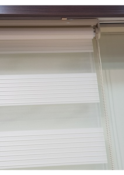 Pliseli Salon Zebra Stor Perde EP4420409 indirimleri