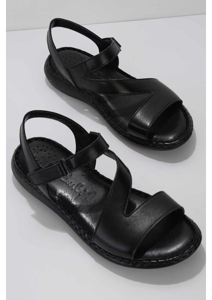 Siyah Deri Kadın Sandalet K05907021603