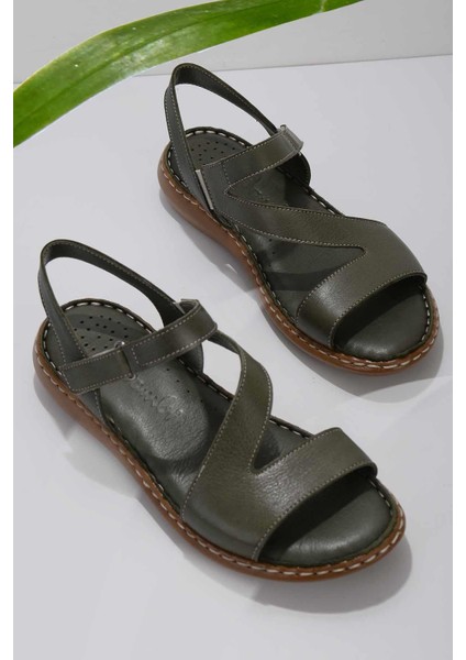 Yeşil Deri Kadın Sandalet K05907021603