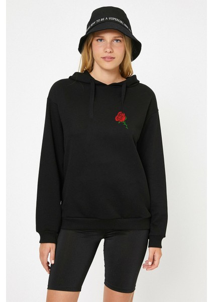 Silhouette Red Rose Kırımızı Gül Baskılı Siyah Kadın Örme Kapşonlu Sweashirt Uzun Kol