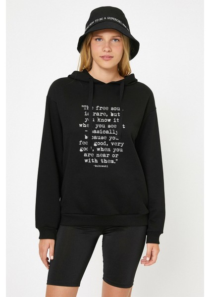 Charles Bukowski The Free Soul Is Baskılı Siyah Kadın Örme Kapşonlu Sweatshirt Uzun Kol