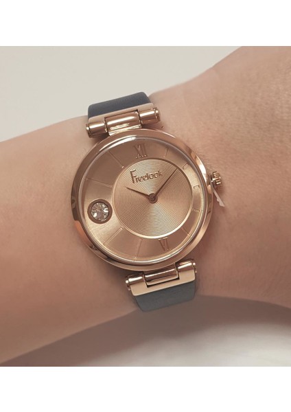 Lacivert Deri Kayışlı Taşlı Kadın Kol Saati