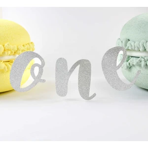 Le Mabelle One Banner - Silver