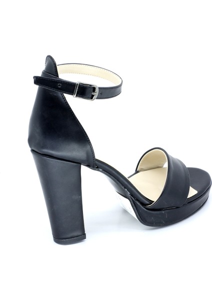 032945 Bayan 10 Cm.topuklu Tek Bant Platform Ayakkabı