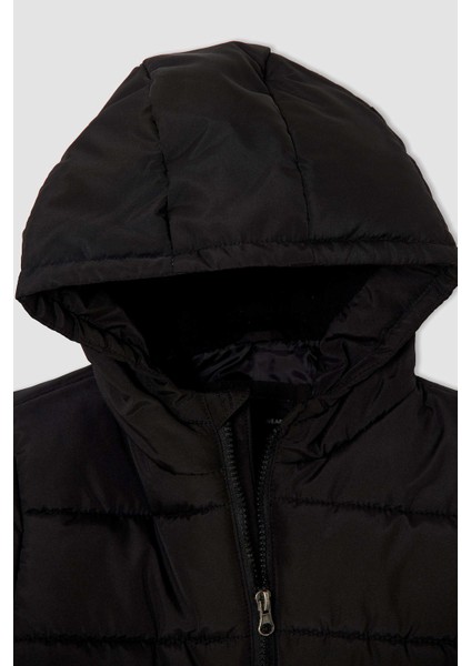 Erkek Çocuk Kapüşonlu İçi Polar Mont U4157A621AU fiyatları