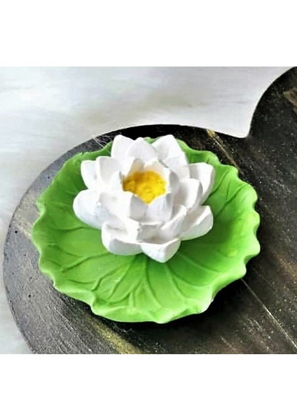 3 Boyutlu Tütsülük Lotus Çiçek, Yaprak Üstünde Nilüfer Çiçeği Silikon Kalıp K-617