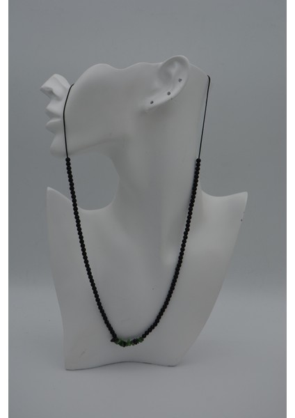 Jewellery Zümrüt ve Oniks Doğal Taşlı Metalsiz Kolye indirimleri