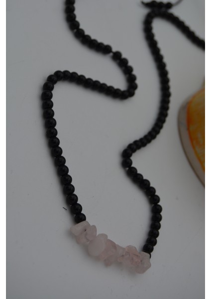Jewellery Pembe Kuvars ve Oniks Taşlı Metalsiz Kolye