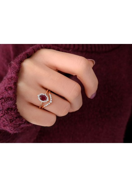 Pırlanta ve Oval Yakut Taşlı Alya Yüzük 0442R0019
