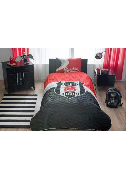 Lisanslı Beşiktaş Logo Yatak Örtüsü Seti