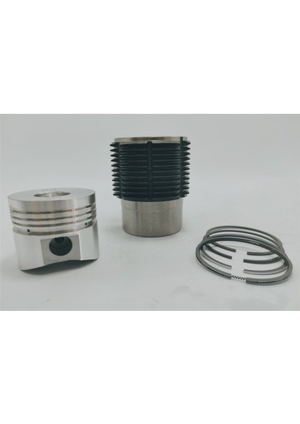 Kit ( Piston + Segman Seti + Motor Gömlegi ) : Lombardini/6Ld 360/Çap : 82.00 mm