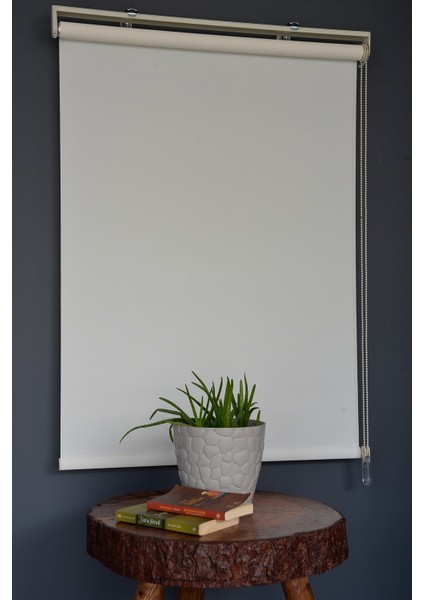 Stor Perde Mp-01 Beyaz Renk Eteksiz Mat Polyester Stor Perde 185GR/M2 210 x 260 cm