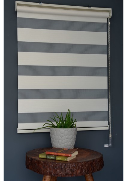 DK-101 Krem & Beyaz Renk Eteksiz Zebra Stor Perde
