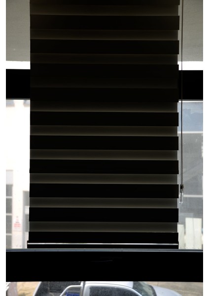 Zebra Stor Perde Kb-02 Siyah & Ekru Renk Eteksiz Blackout-Karartma 160 x 200 cm