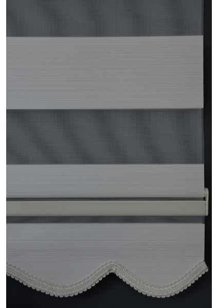 Zebra Stor Perde DK-103 Pudra & Beyaz Renk Etekli 220 x 200 cm
