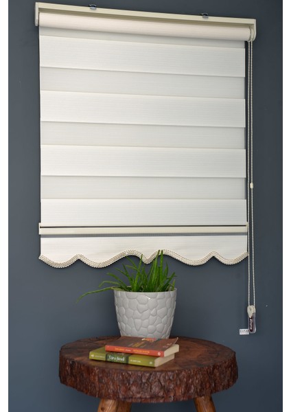 Zebra Stor Perde DK-101 Krem & Beyaz Renk Etekli 250 x 260 cm fiyatları