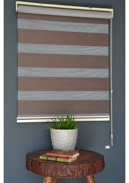Zebra Stor Perde Kb-06 Koyu Kahverengi Renk Eteksiz Blackout-Karartma 210 x 260 cm