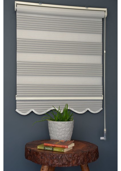 Zebra Stor Perde Kb-02 Siyah & Ekru Renk Etekli Blackout-Karartma 200 x 200 cm