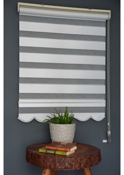 Zebra Stor Perde SM-400 Beyaz & Gümüş Yaldız Renk Etekli 230 x 200 cm