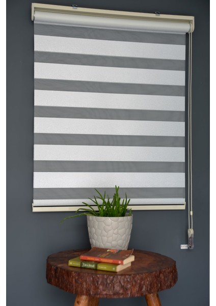 Zebra Stor Perde SM-400 Beyaz & Gümüş Yaldız Renk Eteksiz 100 x 260 cm