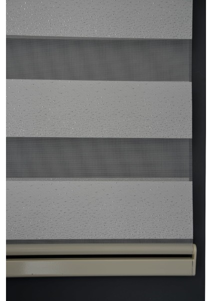 Zebra Stor Perde SM-400 Beyaz & Gümüş Yaldız Renk Eteksiz 100 x 260 cm