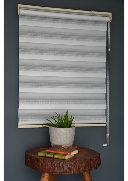 Zn-22 Beyaz & Siyah Renk Eteksiz Zebra Stor Perde
