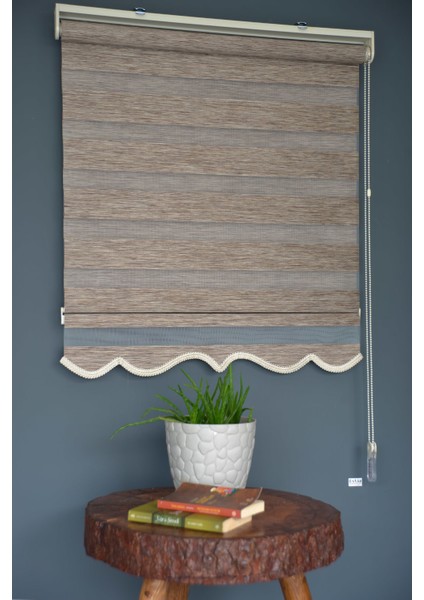 Zebra Stor Perde BZ-255 Açık Kahve Renk Etekli 260 x 260 cm fiyatları