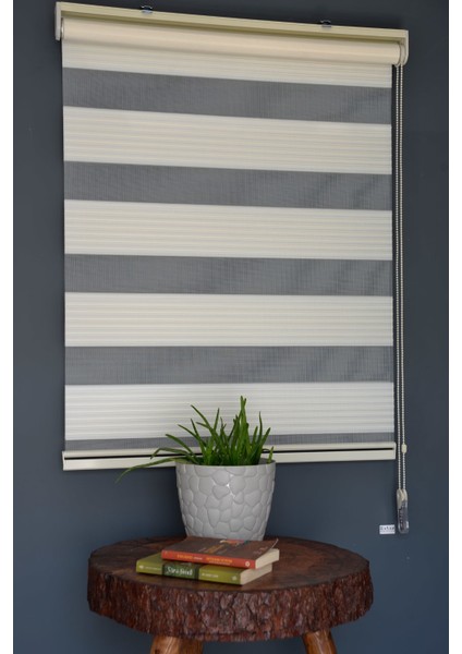 Zebra Stor Perde Gp-02 Ekru Renk Eteksiz Geniş Pliseli 130 x 200 cm