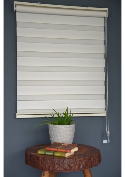 Zebra Stor Perde BZ-251 Beyaz Renk Eteksiz 150 x 260 cm