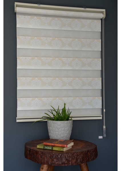 FT-980 Beyaz Renk Eteksiz Zebra Stor Perde fiyatları