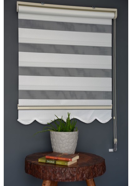 Zebra Stor Perde Td-40 Beyaz Renk Etekli 220 x 200 cm