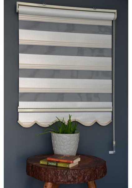 Td-41 Beyaz & Krem Renk Etekli Zebra Stor Perde