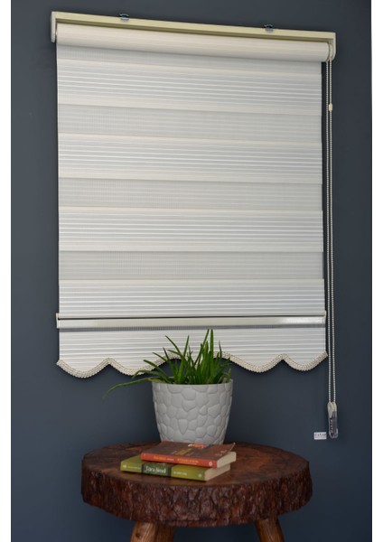 PLZ-805 Ekru & Beyaz Renk Etekli Zebra Stor Perde