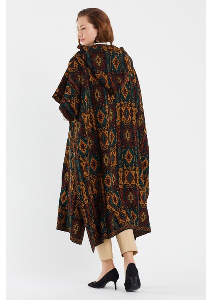 Kilim Desen Kapşonlu Panço / Ana indirimleri
