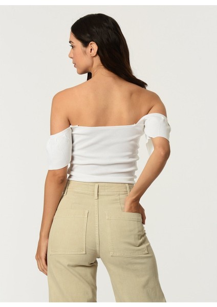 Z2008 Kadın Krop Bluz-Kar Beyaz modelleri