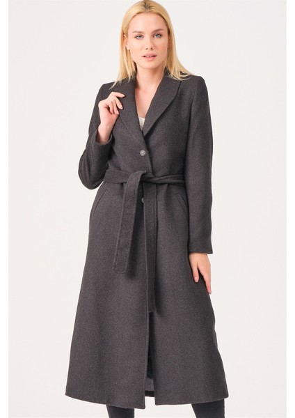 Bayan Palto Uzun Yün Malzemeden Antrasit Renk Düz Desenli Şık Tasarım
