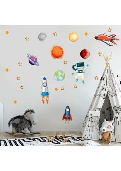 Uzayda Astronot Uzay Mekiği Gezegenler ve Yıldızlar Duvar Sticker