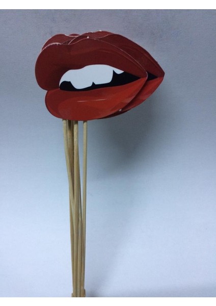 Dudak Kırmızı Karton Çubuk